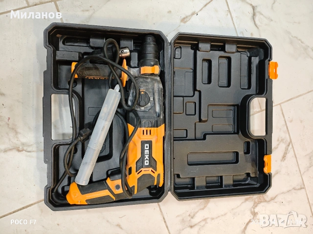 Продавам малко употребяван перфоратор Deko 