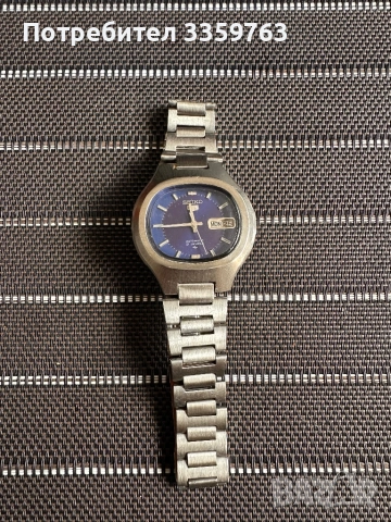 ⌚ VINTAGE SEIKO 5 AUTOMATIC 7019 – СИН/ЛИЛАВ ЦИФЕРБЛАТ – 21 JEWELS – РЯДЪК МОДЕЛ, снимка 2 - Мъжки - 54098346