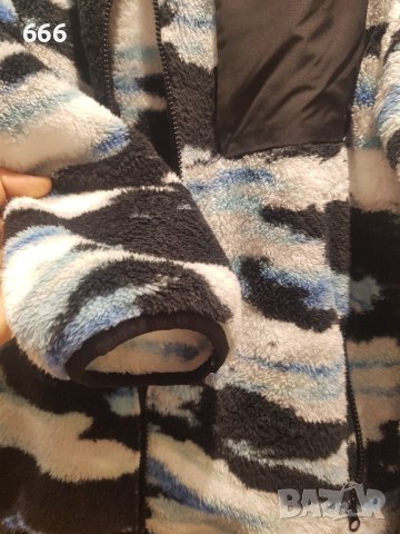 горнище, снимка 3 - Спортни екипи - 42755422