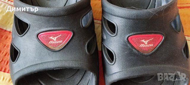 Mizuno, снимка 2 - Мъжки чехли - 40767378