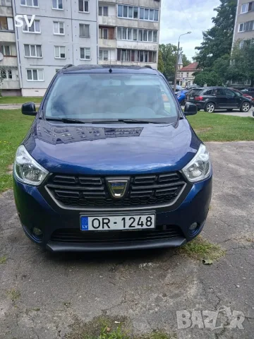 Продава се Renault Lodgy – 2019 г, снимка 2 - Автомобили и джипове - 56229316
