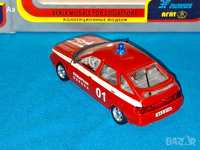 Руски метален модел на кола Лада ВАЗ 2112 Пожарна Охрана в мащаб 1:43 Made in Russia, снимка 4 - Колекции - 51955154