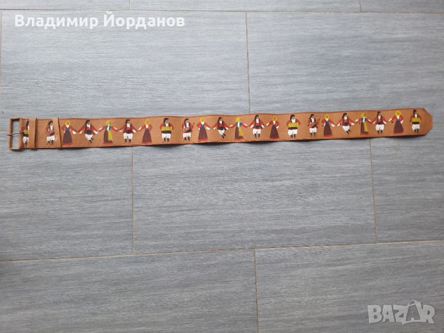 кожен колан с вплетени фолклорни мотиви 