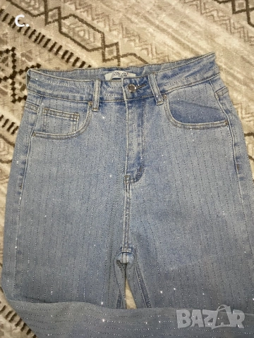 Дамски дънки с камъни, снимка 4 - Дънки - 52893586