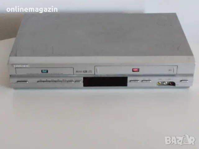 (ВИДЕО) Видеорекордер комбо TOSHIBA VHS, снимка 5 - Плейъри, домашно кино, прожектори - 56126393