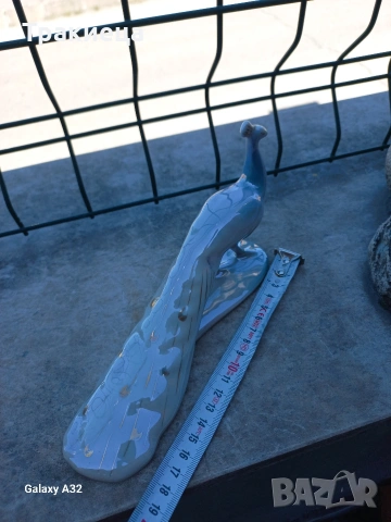 СТАР БЪЛГАРСКИ ПОРЦЕЛАНОВ ПАУН, снимка 4 - Антикварни и старинни предмети - 54322167