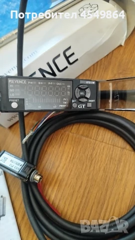 Keyence GT2-72P Amplifier & Keyence GT2-P12 Contact Sensor