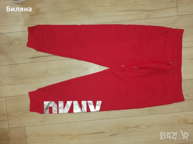 DKNY Нов червен спортен екип, снимка 3 - Спортни екипи - 51476068