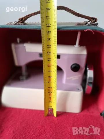 ретро детска шевна машина   3_4, снимка 9 - Антикварни и старинни предмети - 48890087