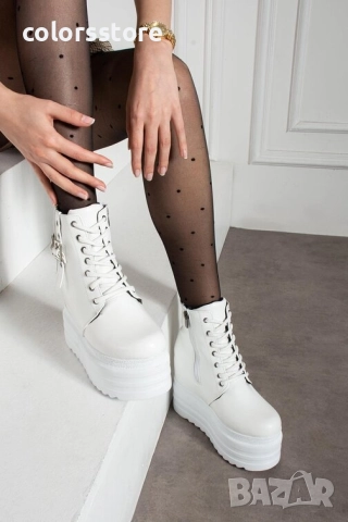 Боти на платформа - бяла кожа - BML50 
