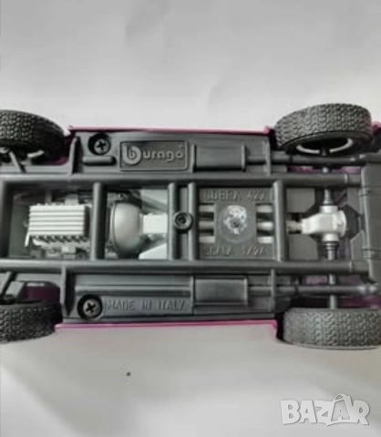 Колекционен мини модел на Ford Burago Cobra 427, снимка 5 - Колекции - 52679105