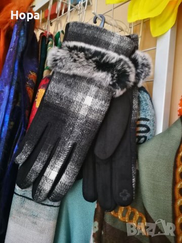 Дамски ръкавици с естествен косъм , снимка 2 - Ръкавици - 38181603