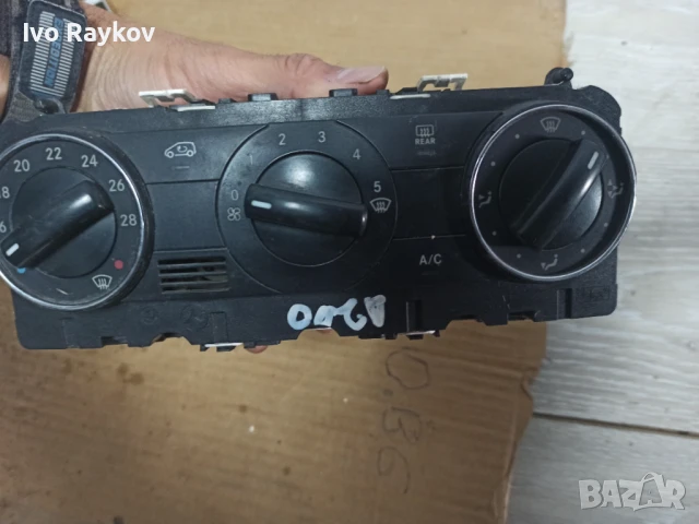 Панел климатик A 169 830 13 85 Mercedes-Benz B 180 W245 , снимка 3 - Части - 51341348
