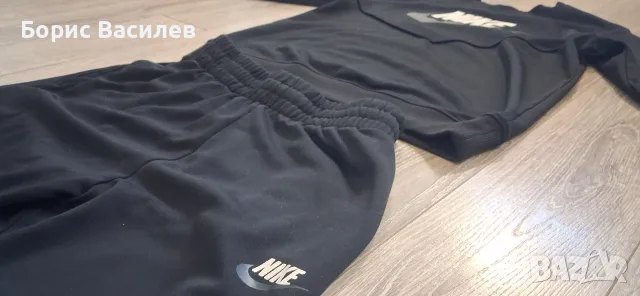 Детски/юношески оригинален спортен екип Nike (paзмеp L, 147-158 см), снимка 2 - Детски комплекти - 55842910