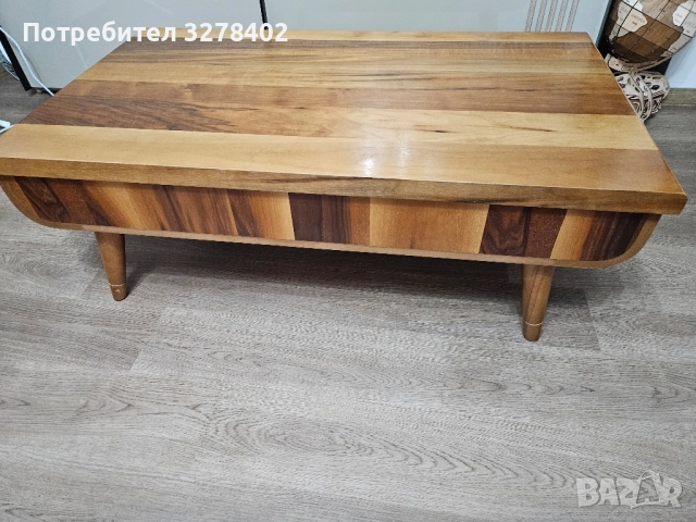 Холна маса с повдигащ механизъм