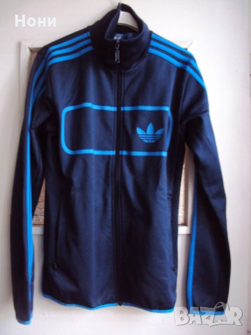 100% оригинален Детски спортен екип на Adidas. Размерът е за 12-13 години, снимка 2 - Детски анцузи и суичери - 31539243