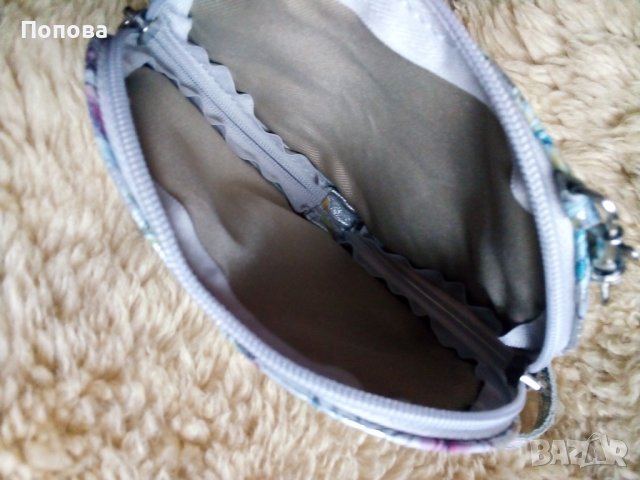 Уникална малка чантичка естествена кожа , снимка 3 - Чанти - 38929172