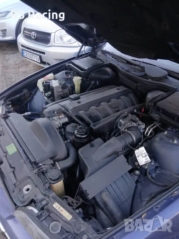 BMW e39 523 на части, снимка 3 - Автомобили и джипове - 51737162