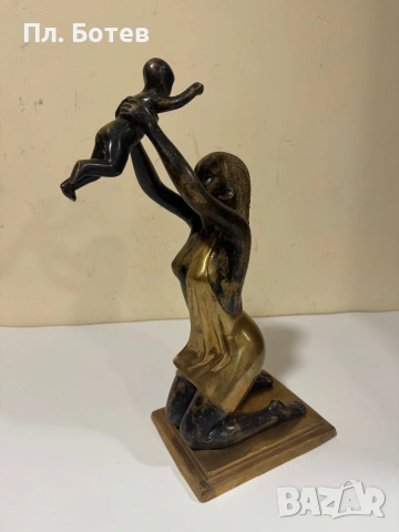 Уникална бронзова фигура/статуя, снимка 8 - Други ценни предмети - 54140045