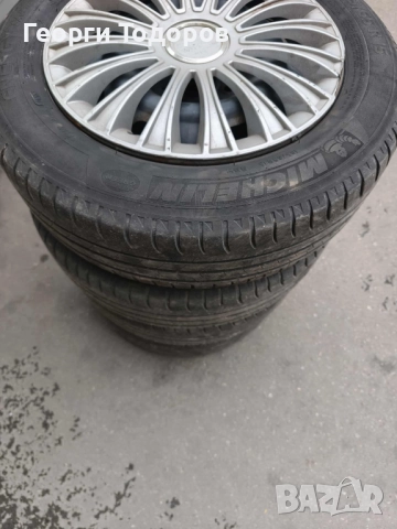 4бр.Гуми Мишелин летни 185/65/15 6 мм, с джанти, снимка 2 - Гуми и джанти - 51947553