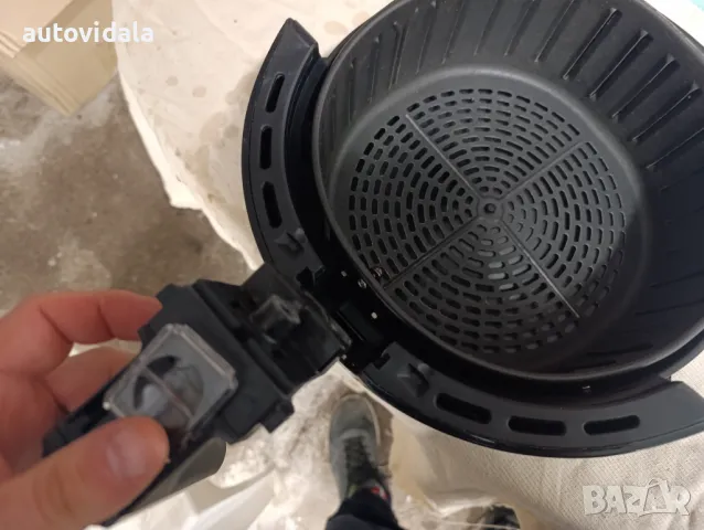  Air Fryer Princess 182050, 5.2л., Дигитален  1800W, Черен за части , снимка 11 - Фритюрници - 48940583