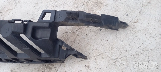 Основа предна броня Peugeot 308, снимка 3 - Части - 53578755
