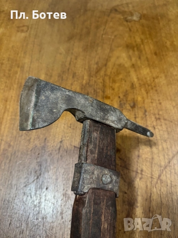 Стар шанцов инструмент, брадва, снимка 3 - Антикварни и старинни предмети - 52325976