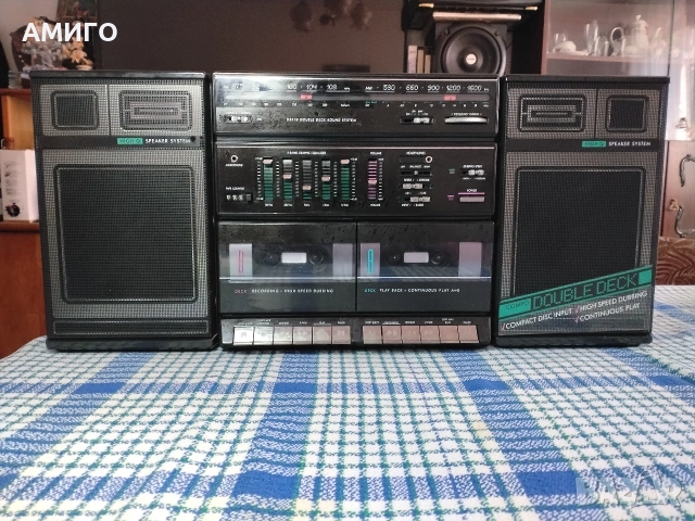 Продавам радио касетофон, снимка 3 - Радиокасетофони, транзистори - 54313119