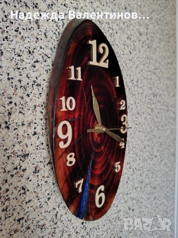 Красив стенен часовник УНИКАТ Ръчна изработка от масивно дърво , снимка 3 - Стенни часовници - 52547148