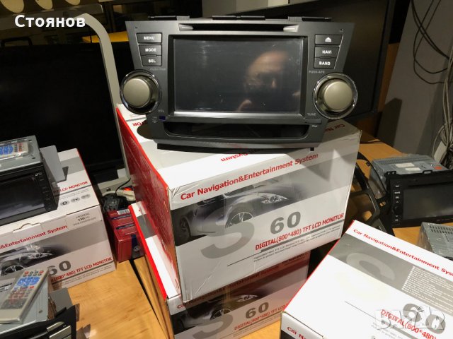 Мултимедиа (Навигация) за Toyota High Lander (2009-2012), снимка 3 - Части - 29157601