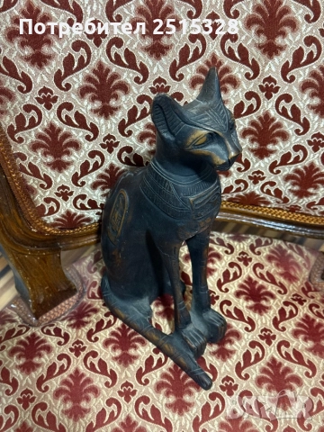 дървена египетска статуетка