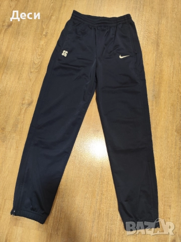 долнище на Nike
