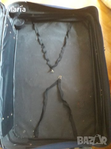 Куфар с дръжка и колело, снимка 3 - Куфари - 42754661