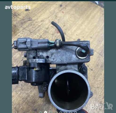 Toyota avensis verso 2.0d4d 2005година Дросел Клапа, снимка 2 - Части - 40617029