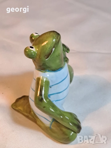 порцеланова фигура на Жаба йога 29/5, снимка 2 - Колекции - 52510329