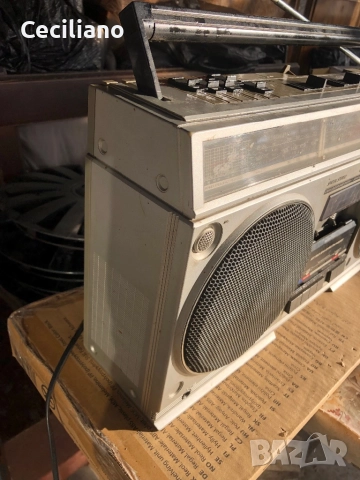 Радиокасетофон PHILIPS D8434, снимка 3 - Радиокасетофони, транзистори - 52506149