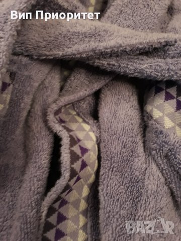 Кралски халат най-високо качество - хладко лилаво със стилна шевица, снимка 15 - Други - 39217671