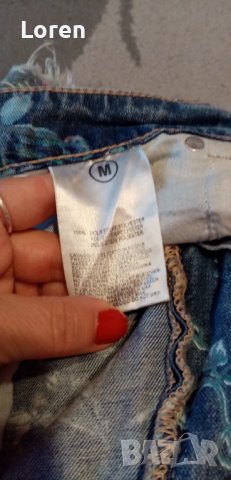 Страхотни къси дънки като нови на цветя, снимка 7 - Дънки - 42559090