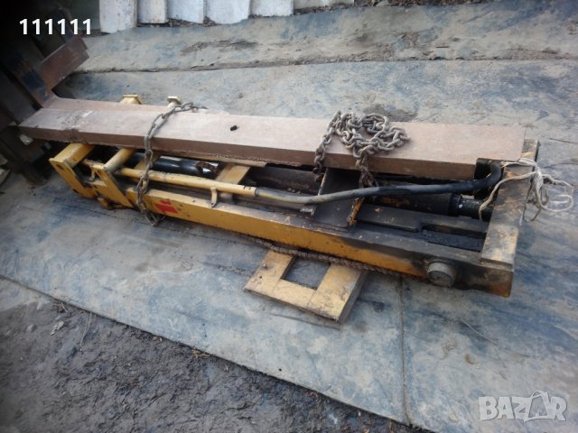 Мотокарна мачта електрокарна уредба триплекс вдига 4,5м. 