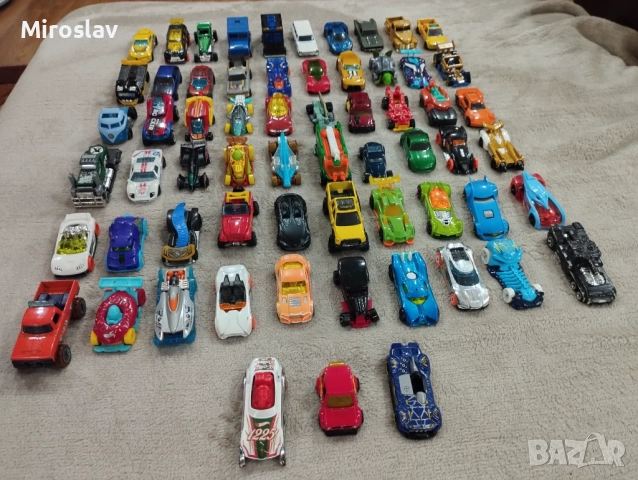 колички хот уилс 64 броя