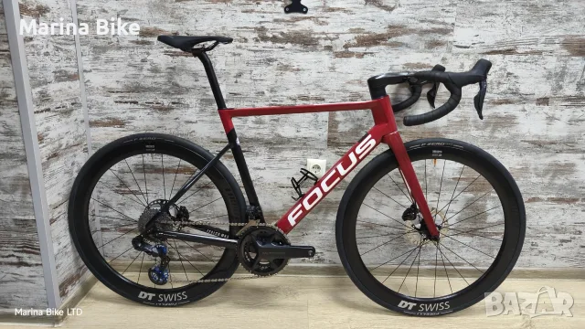 Карбонов шосеен велосипед  Focus Izalco Max 9 Ultegra Di2 DT Swiss | 56