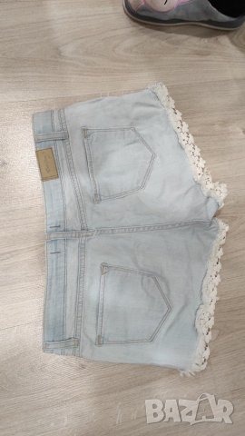 Къси дънки с дантела , снимка 3 - Дънки - 36720599