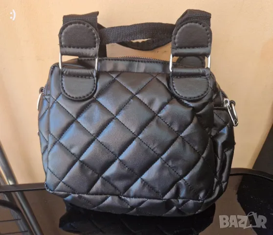 Дамска мини чанта, снимка 2 - Чанти - 48599705