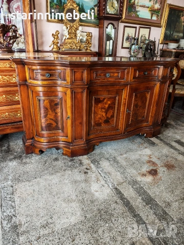 Италиански комод масив , снимка 2 - Шкафове - 54090097