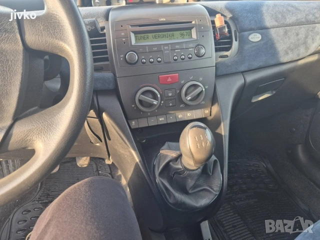 Ланчия Епсилон, снимка 8 - Автомобили и джипове - 54117590