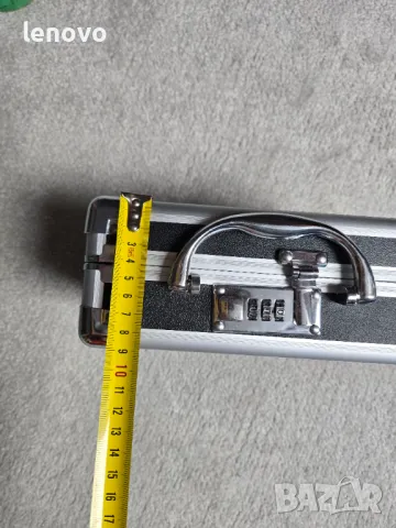 Куфар с шифър за документи и принадлежности