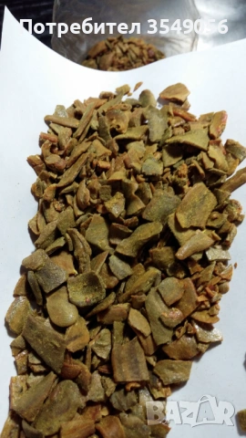 Чист пчелен восък и Чист Пчелен Клей/ Пчелен Прополис