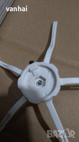 Странична четка за Xiaomi Roborock S5 S6 Max Pure S60 S65 S50 E25 E4, снимка 3 - Прахосмукачки - 37348215