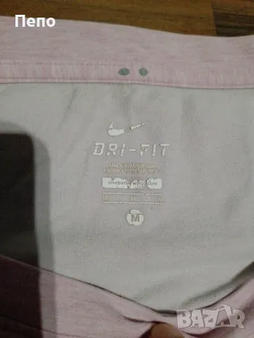 Блуза Nike, снимка 2 - Блузи - 47570019
