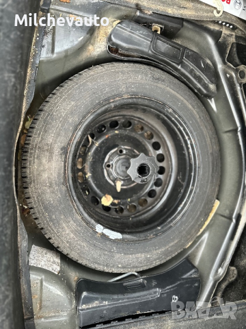 Ауди а4 б7 2.0тди на части / Audi a4 b7 2.0tdi , снимка 10 - Автомобили и джипове - 44529557